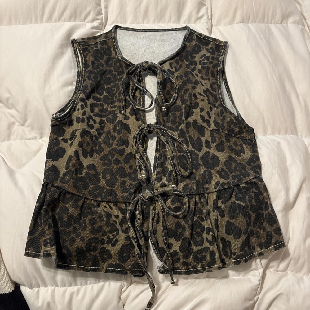SHEIN Brown and Black Leopard Tie-Front Peplum Tunic